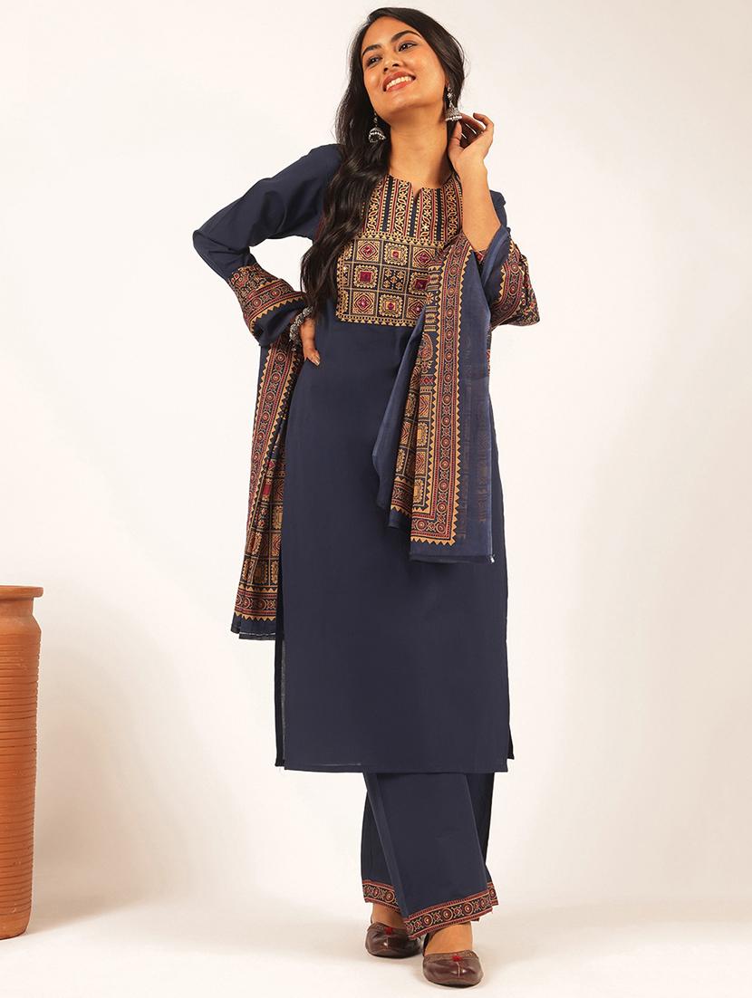 women printed kurta and palazzo with dupatta - 21918878 - Standard Image - 4