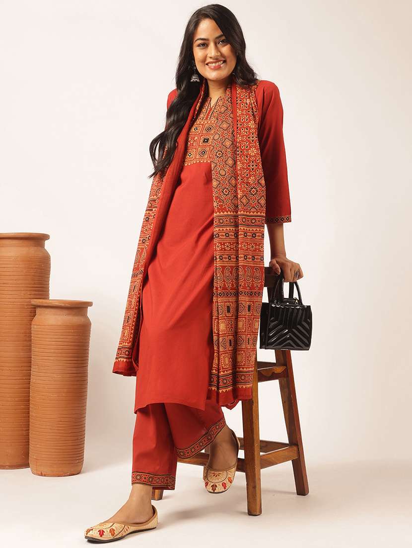 women printed kurta and palazzo with dupatta 