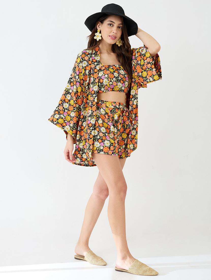 women multi square neck strappy shoulder floral print crop top with shorts & kimono sleeves shrug co-ord set - 21918974 - Standard Image - 4