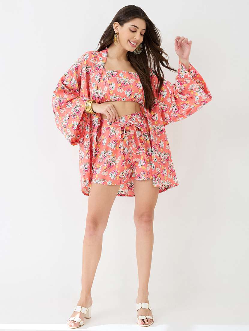 women peach square neck strappy shoulder floral print crop top with shorts & kimono sleeves shrug co-ord set - 21918978 -  Standard Image - 4