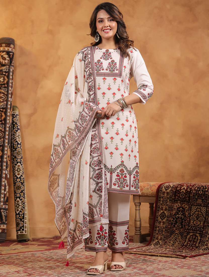 women three quarter sleeve kurta pant with dupatta set