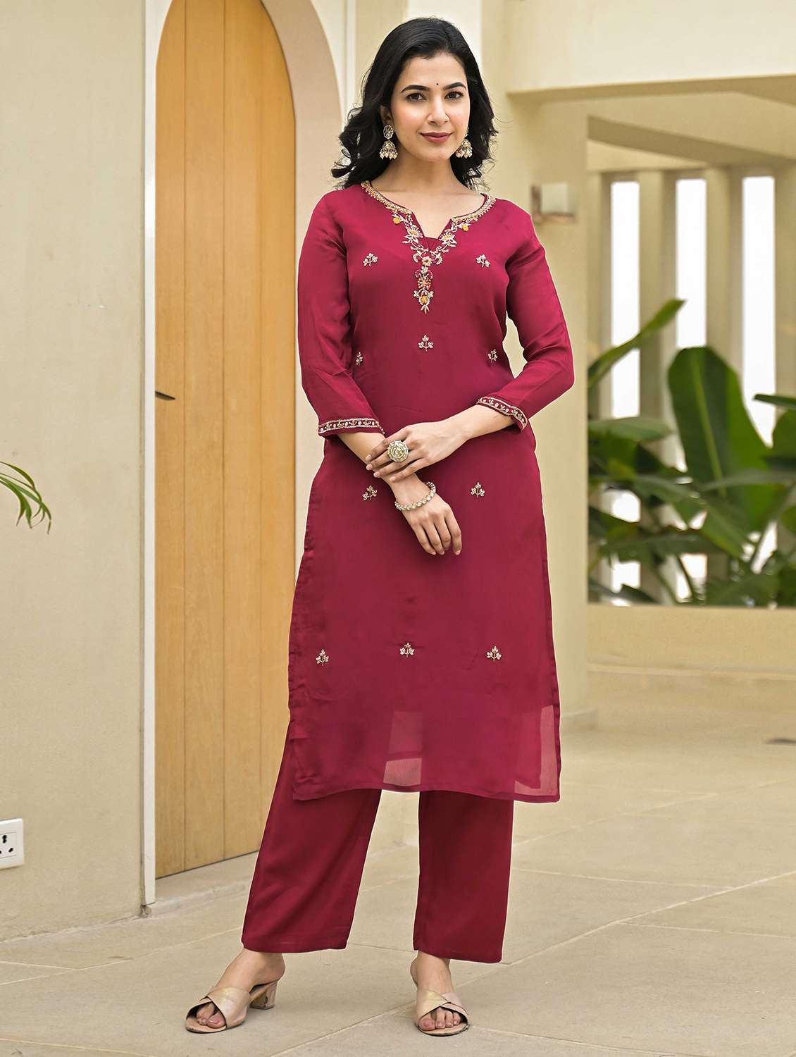 women three quarter sleeve kurta pant with dupatta set - 21919848 -  Standard Image - 1