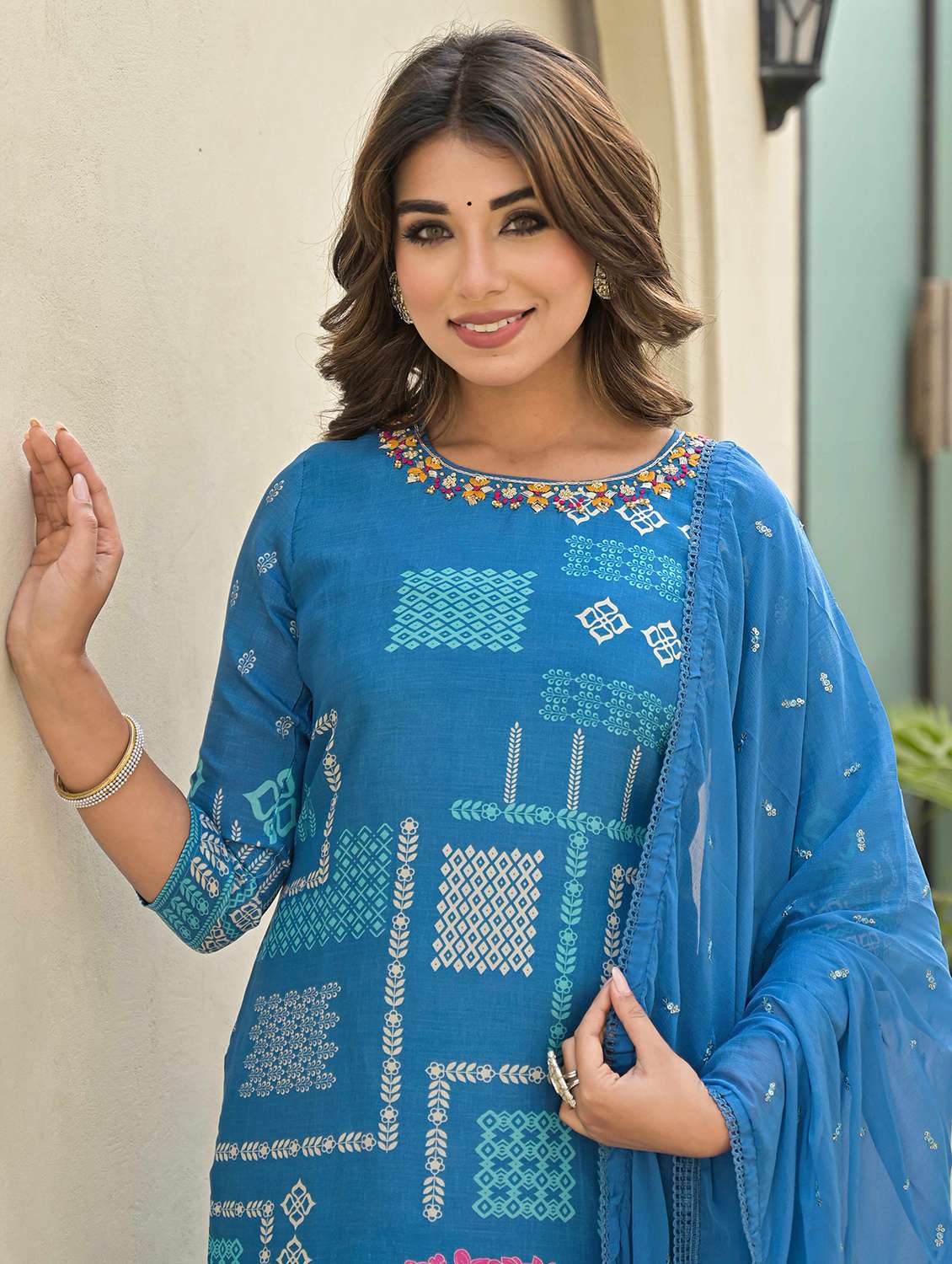 women three quarter sleeve kurta pant with dupatta set - 21919859 -  Standard Image - 6