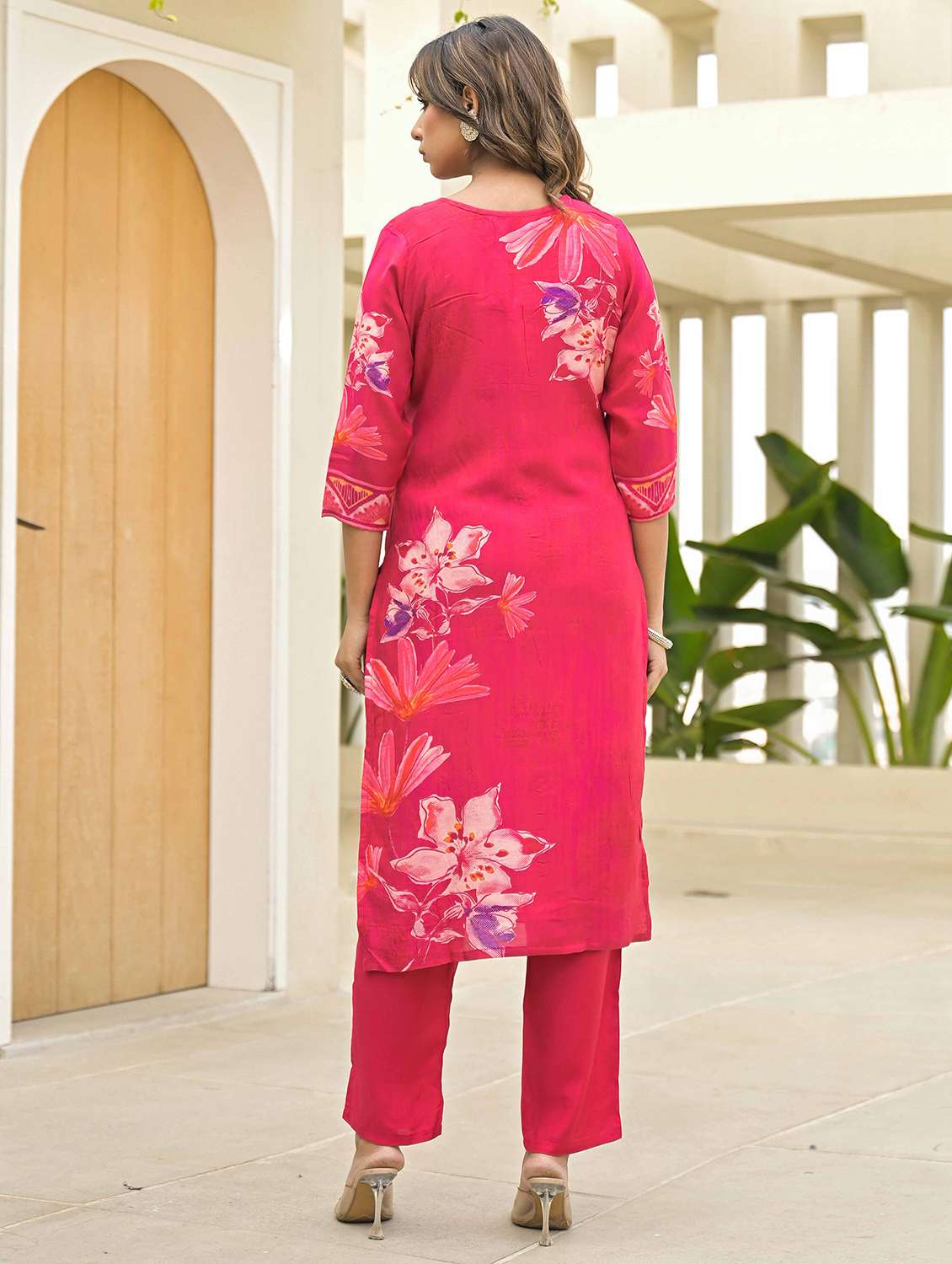 women three quarter sleeve kurta pant with dupatta set - 21919860 -  Standard Image - 4