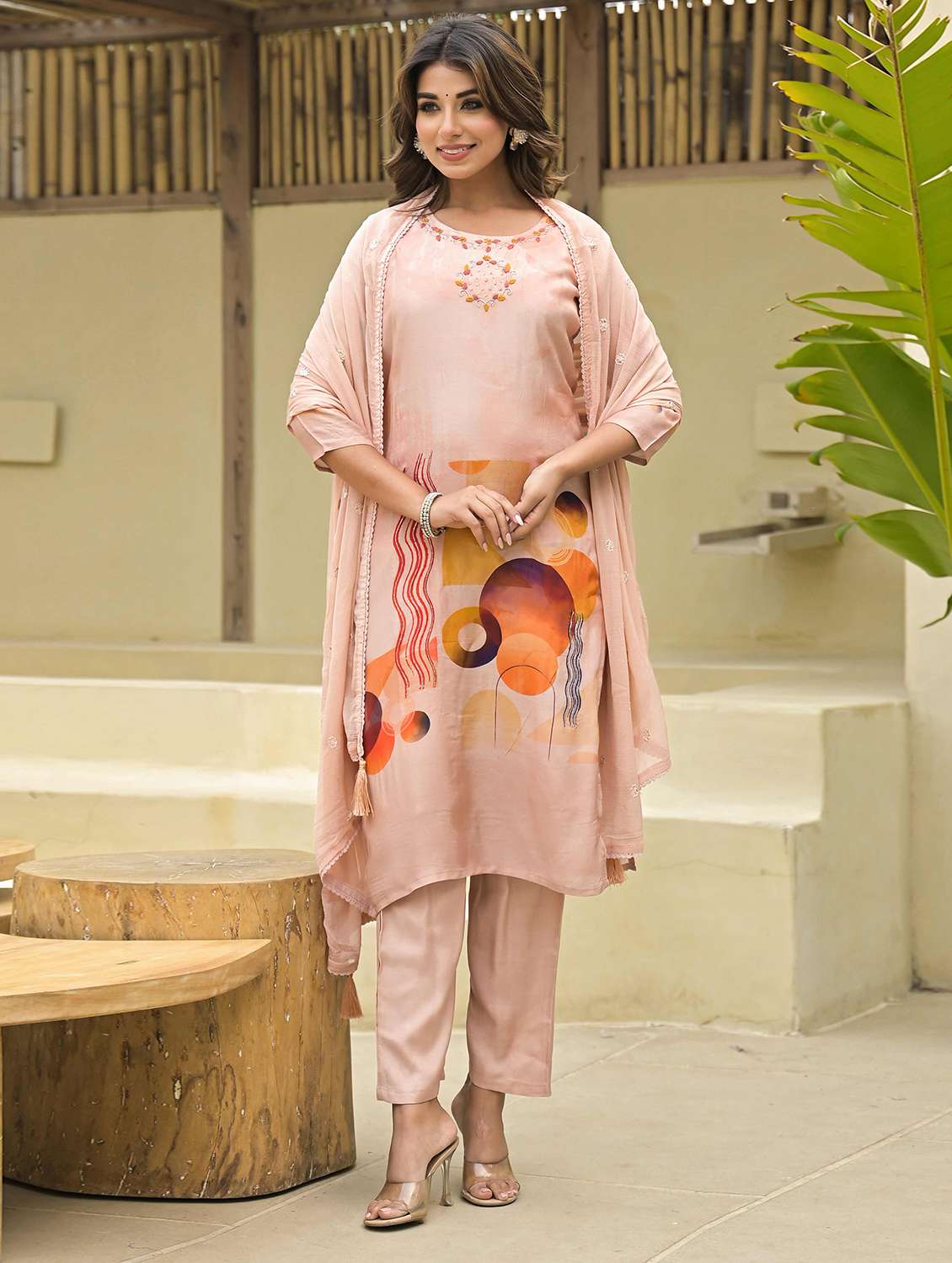 women three quarter sleeve kurta pant with dupatta set - 21919864 - Standard Image - 4