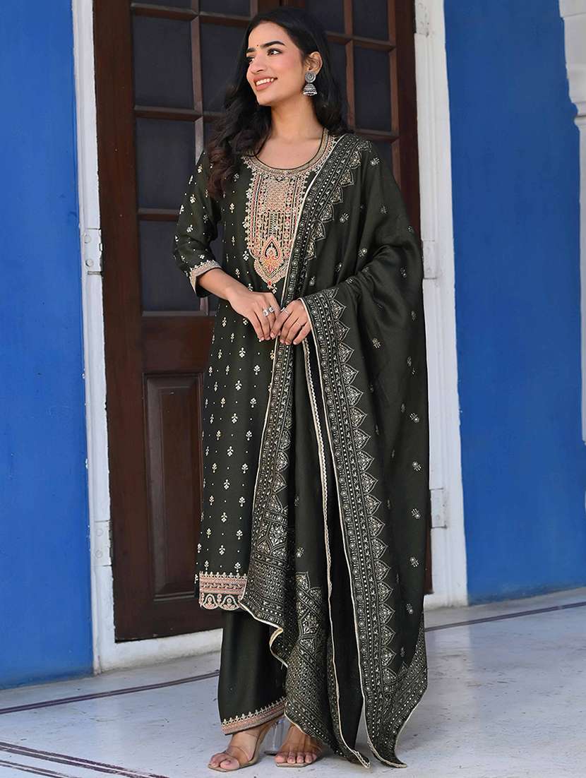 women three quarter sleeve kurta pant with dupatta set