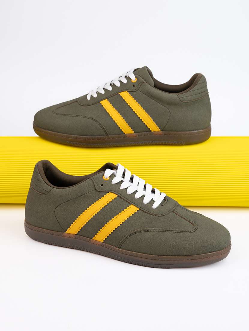 men olive lace up sneaker