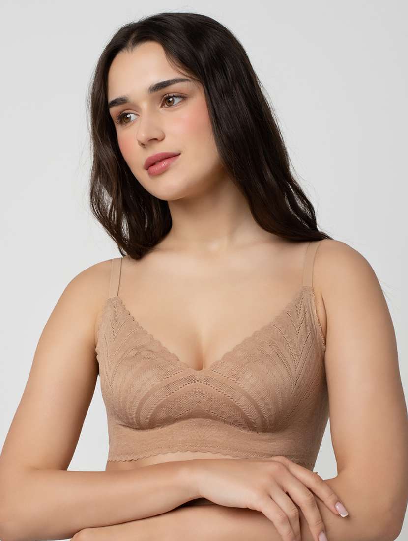 women solid lightly padded laced t-shirt bra