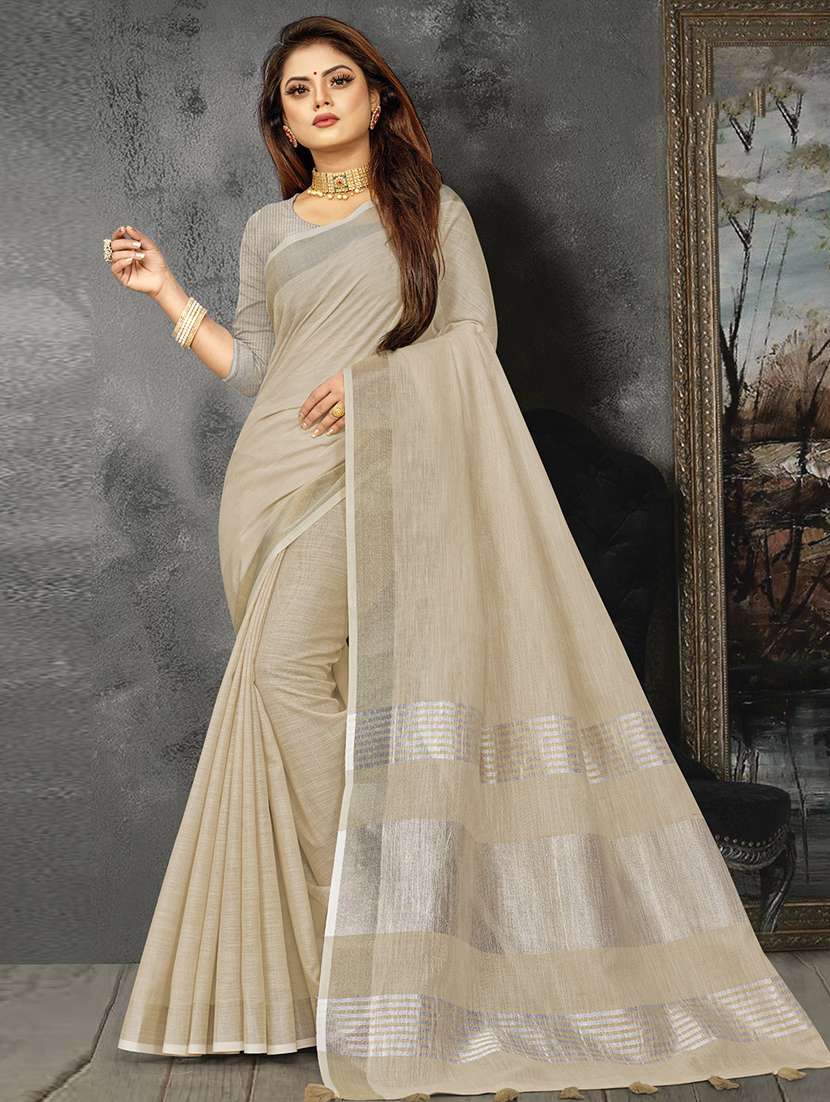 women solid with bordered saree with blouse - 21920382 - Zoom Image - 0