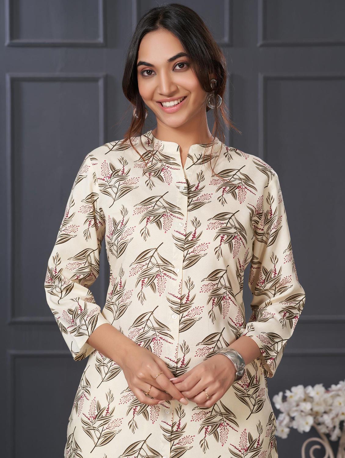 women printed three quarter sleeve kurta palazzo set - 21922352 - Standard Image - 4