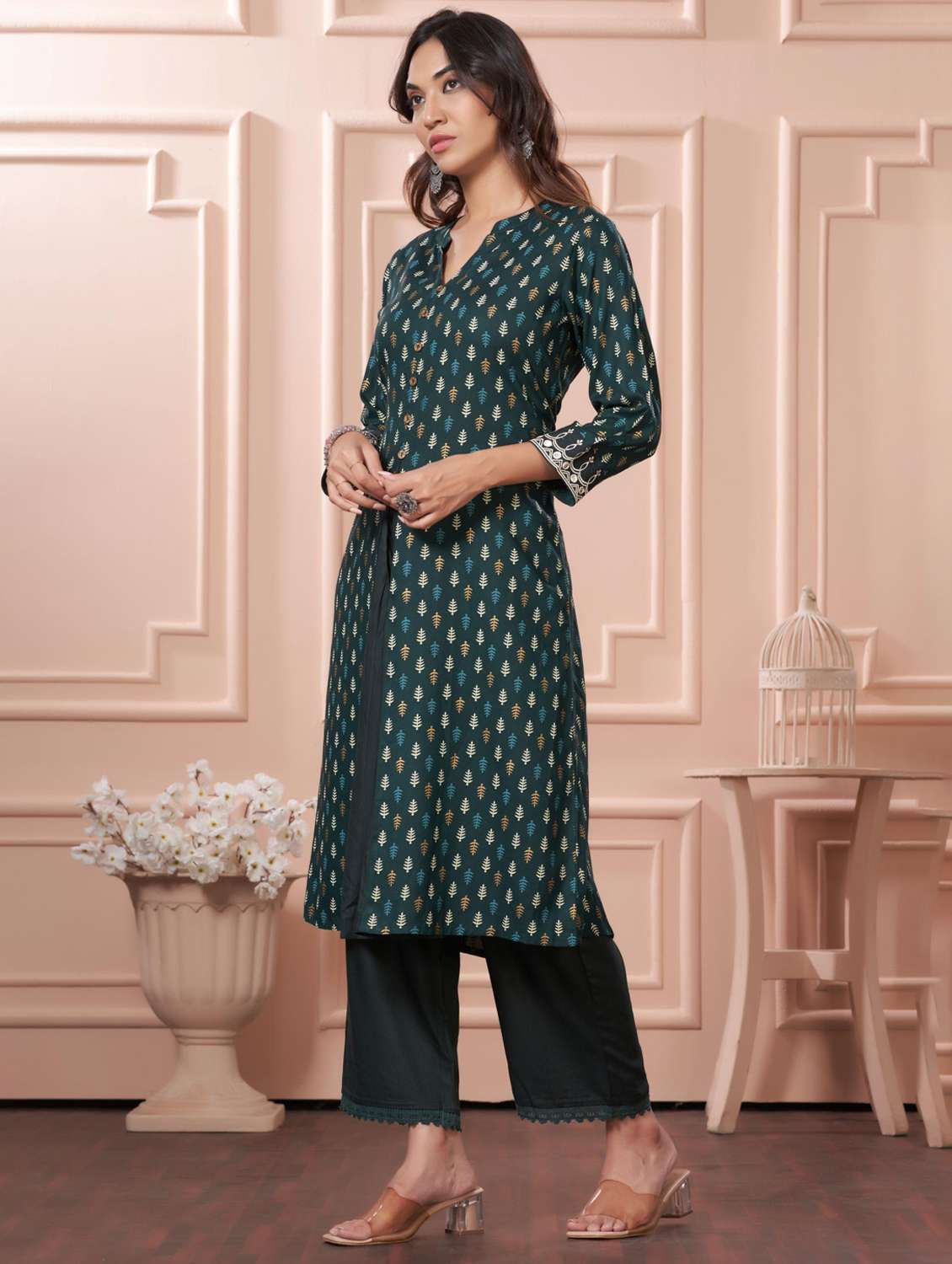 women printed three quarter sleeve kurta palazzo set - 21922357 -  Standard Image - 1