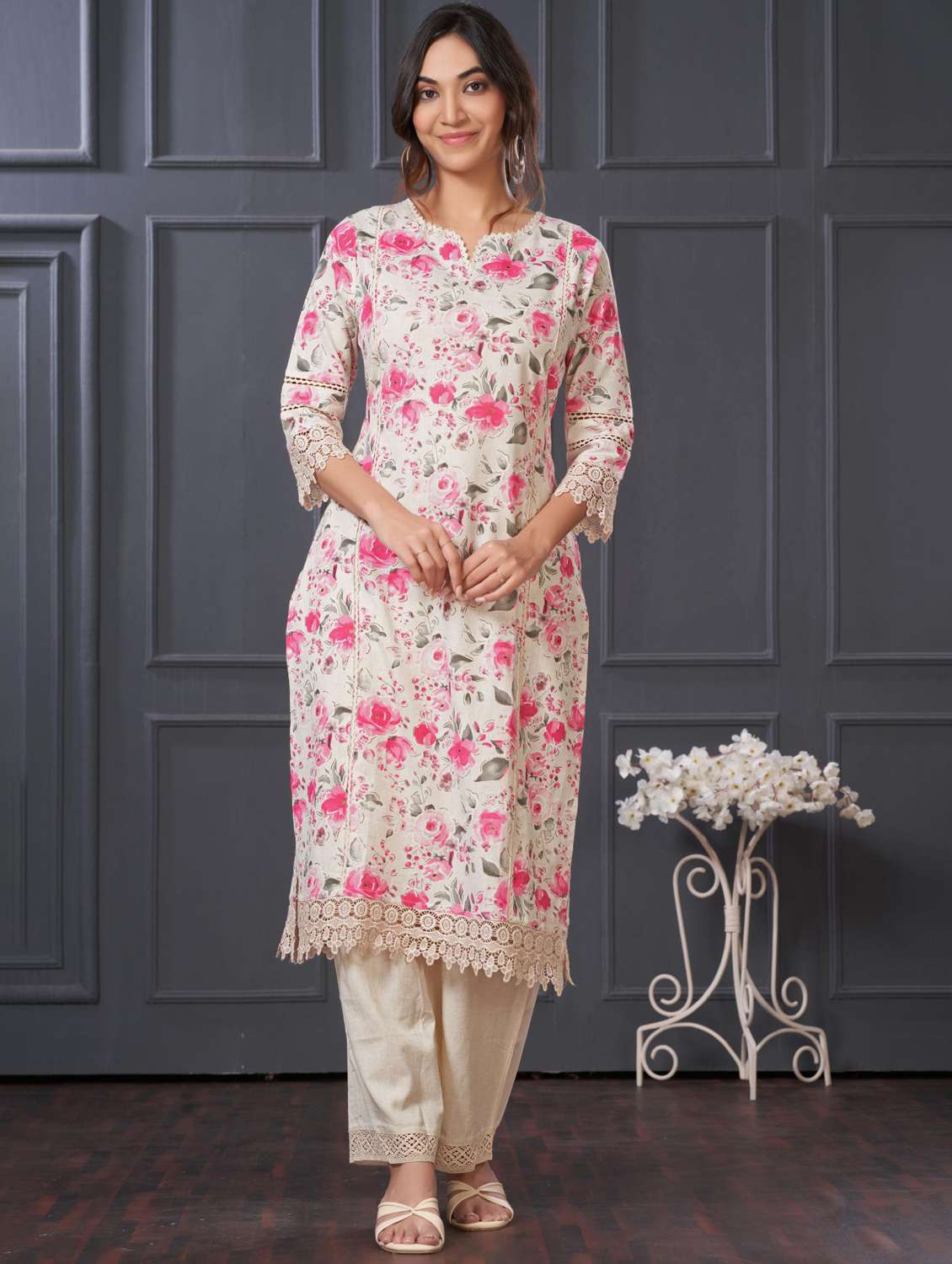women floral three quarter sleeve kurta palazzo set