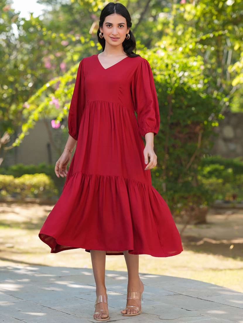 women red solid three quarter sleeve tiered dress - 21922409 -  Standard Image - 1