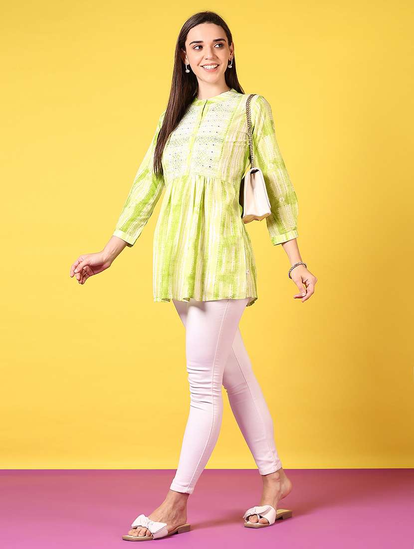 women printed three quarter sleeve kurti - 21922576 -  Standard Image - 4