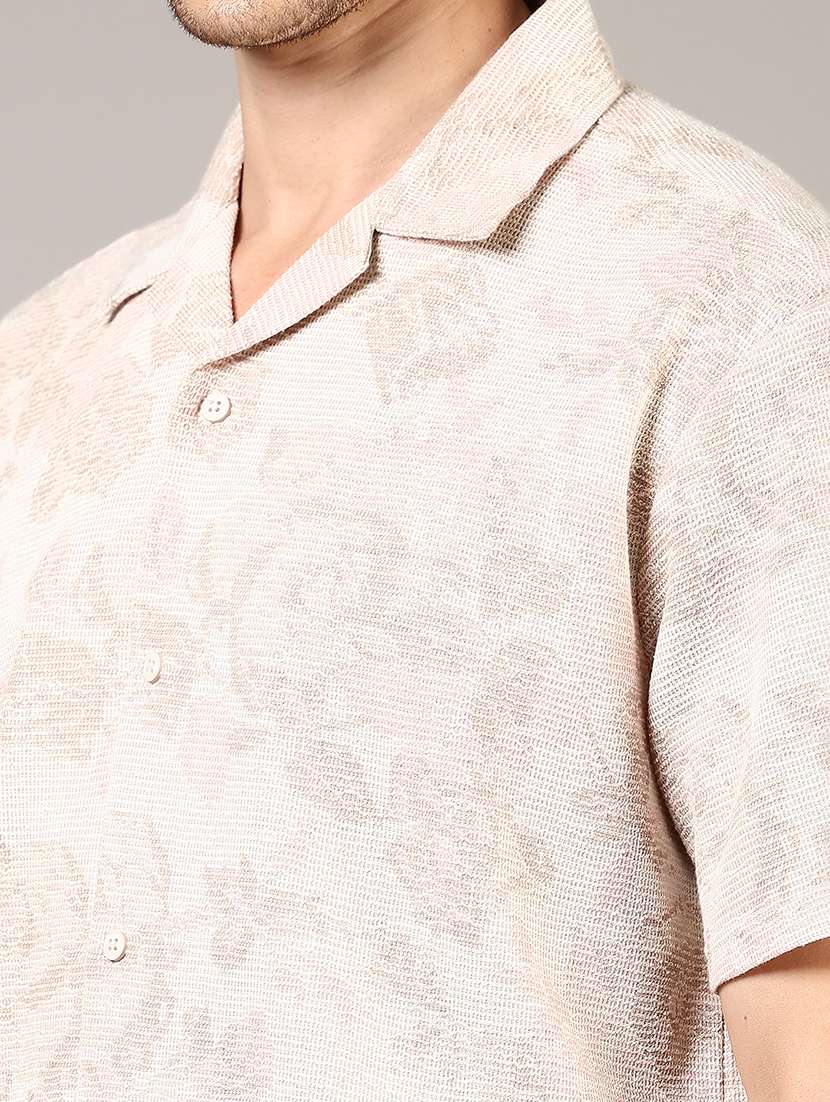 men printed cuban collared long sleeves shirt  - 21922799 -  Standard Image - 4