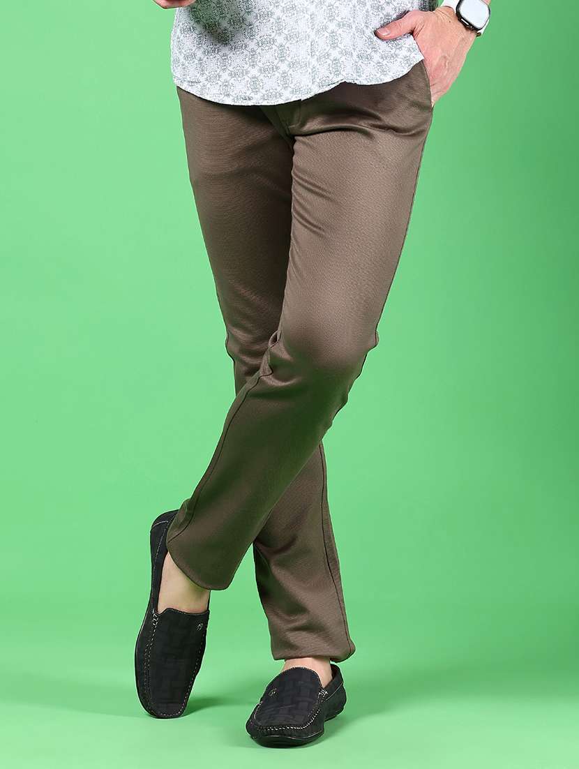 men solid mid rise slim fit chinos  - 21922899 -  Standard Image - 1