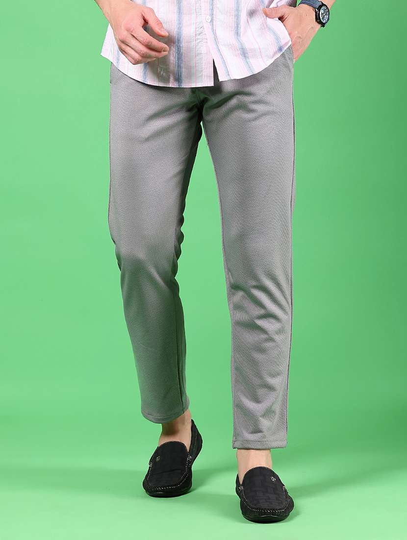 men solid mid rise slim fit chinos 