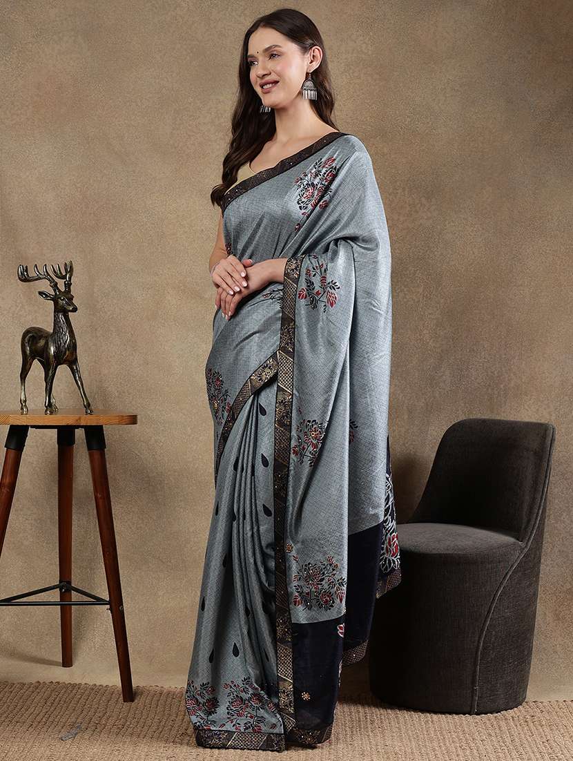 women printed casual wear saree with blouse - 21922915 -  Standard Image - 1