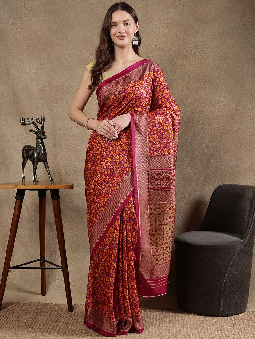 women printed casual wear saree with blouse - 21922925 -  Zoom Image - 0