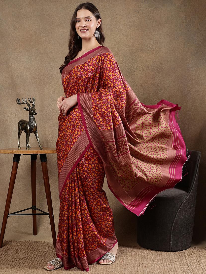 women printed casual wear saree with blouse - 21922925 - Standard Image - 4