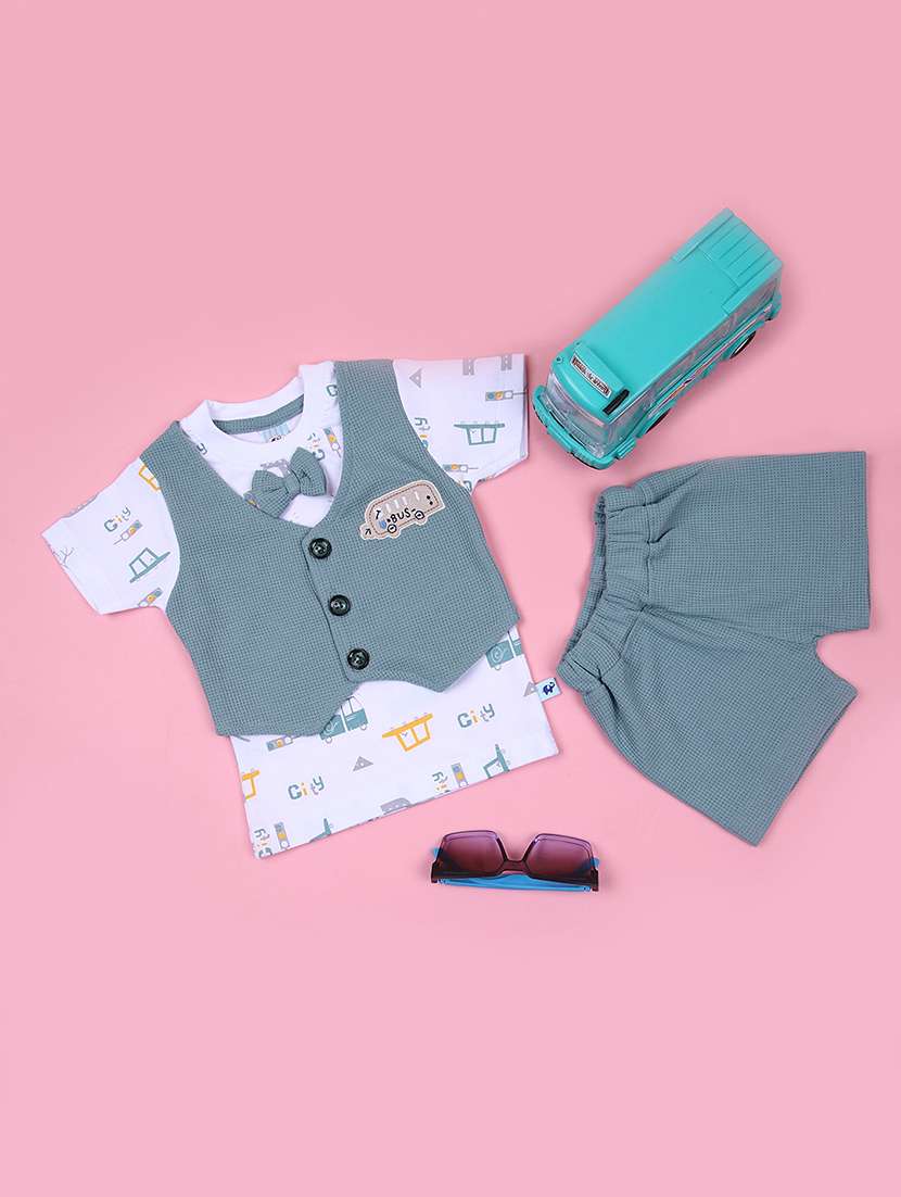 boys printed t-shirt & shorts casual wear set