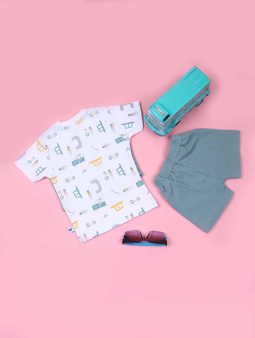 boys printed t-shirt & shorts casual wear set - 21923130 - Standard Image - 1