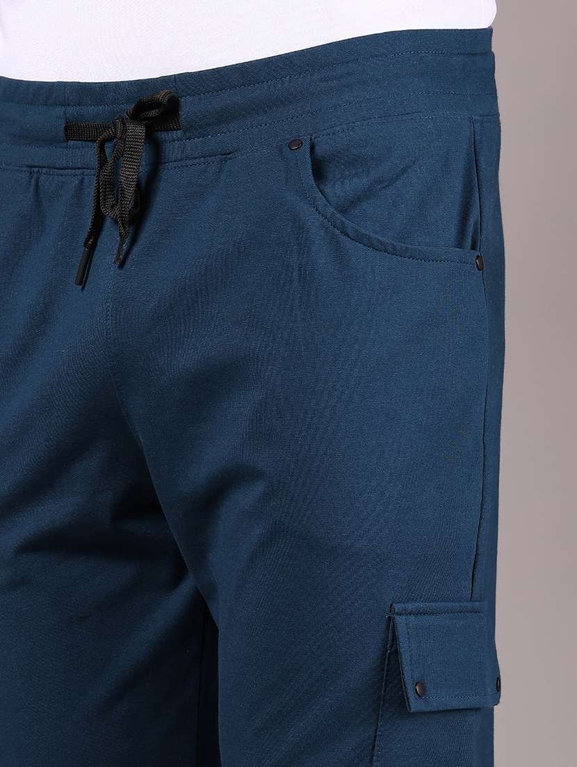 men solid mid rise cargo - 21923720 -  Standard Image - 4