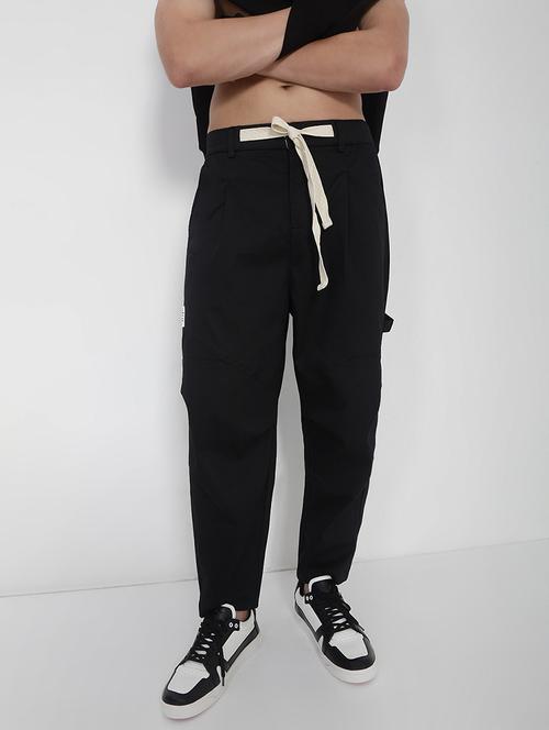 men solid mid rise regular fit casual trouser - 21923896 - Standard Image - 0