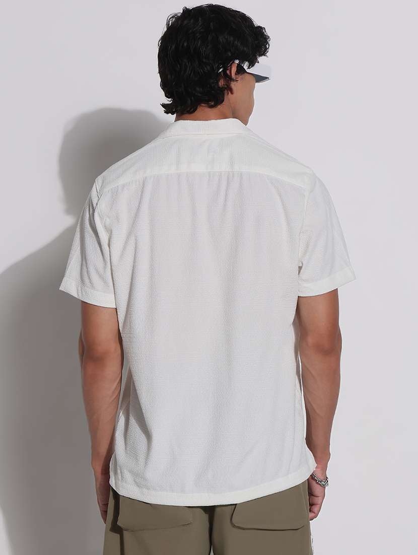 men solid cuban collar short sleeve loose fit shirt - 21923963 -  Standard Image - 4