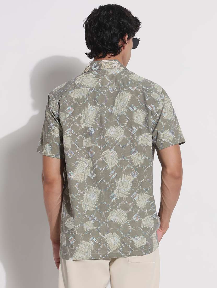 men printed cuban collar short sleeve loose fit shirt - 21923983 -  Standard Image - 4