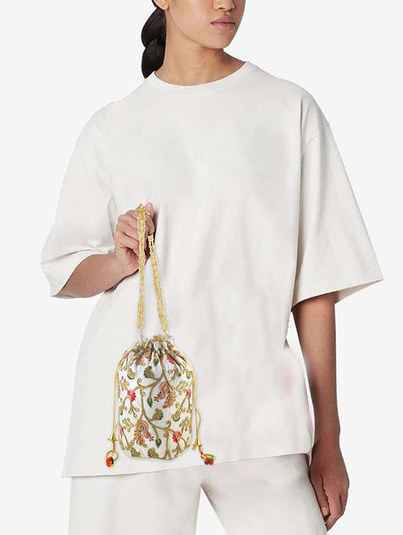 women white embroidered potli abg - 21924025 -  Standard Image - 4