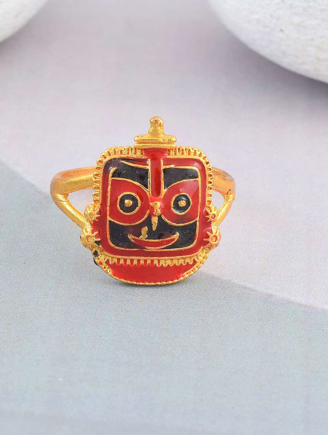 antique gold jagannath finger ring - 21924066 -  Standard Image - 1