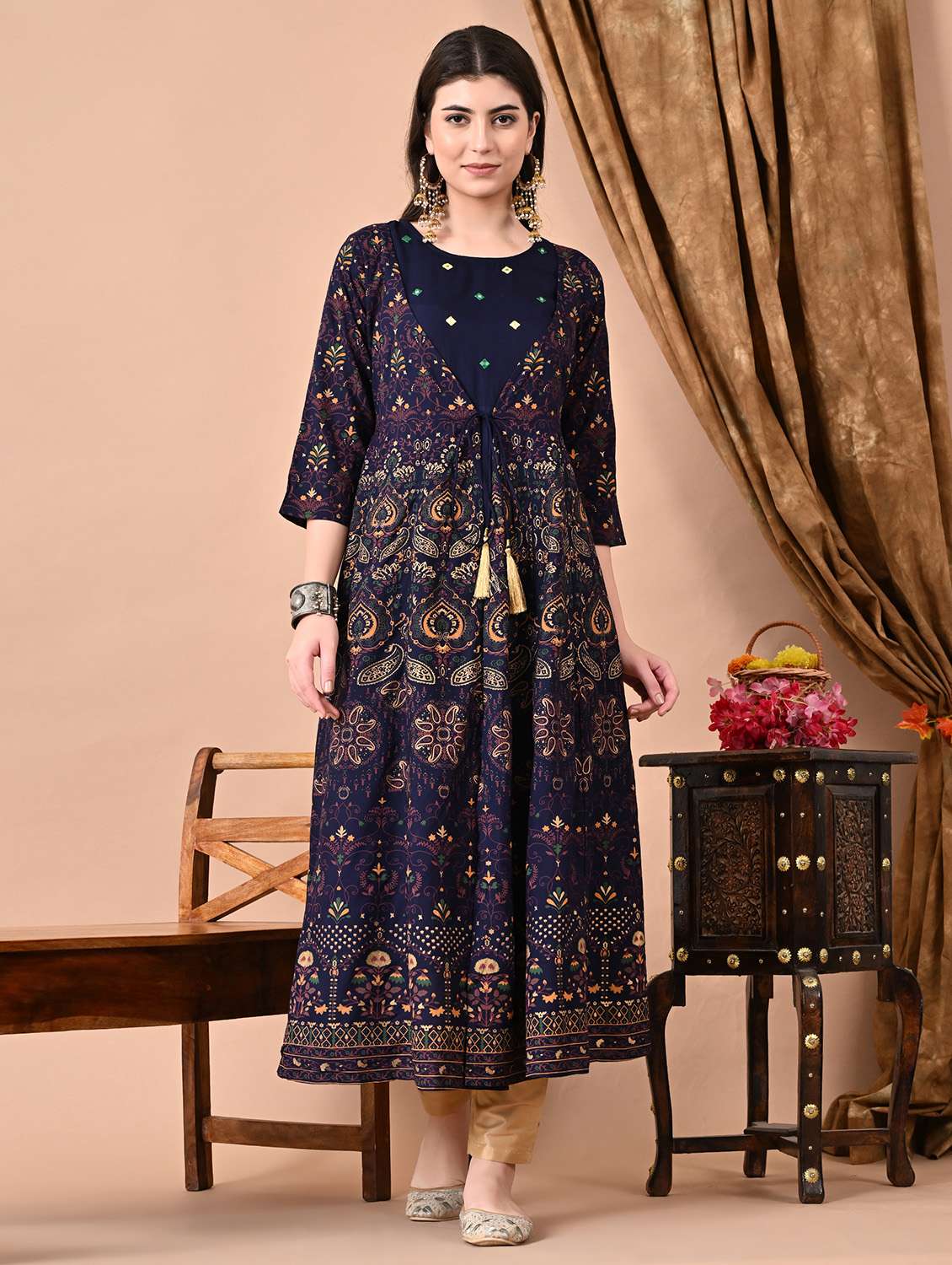 women three quarter sleeve layered kurta
