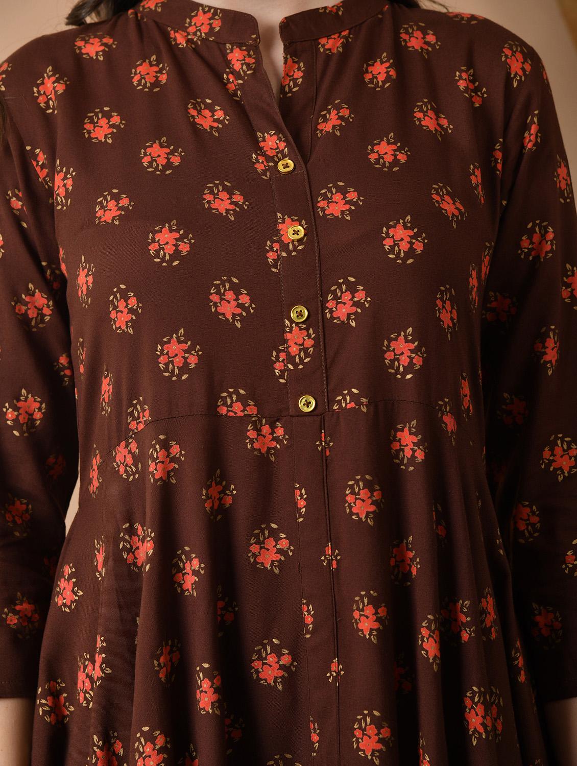 women floral three quarter sleeve ethnic dress - 21924916 - Standard Image - 4