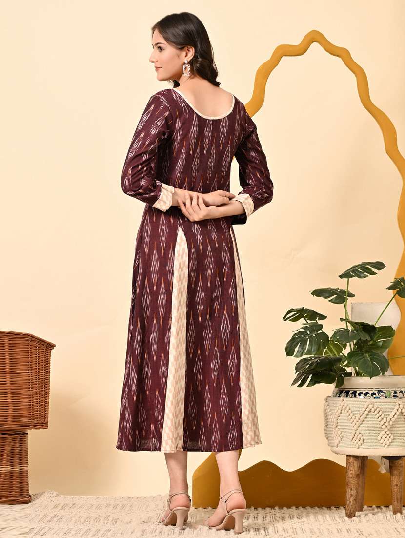 women maroon ikat print round neck a-line ethnic dress - 21924998 -  Standard Image - 4