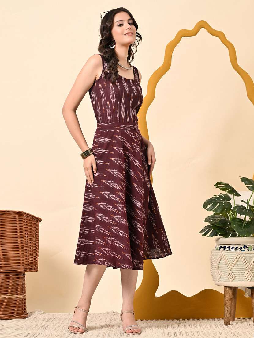 women maroon ikat print sleeveless ethnic dress - 21925007 -  Standard Image - 6