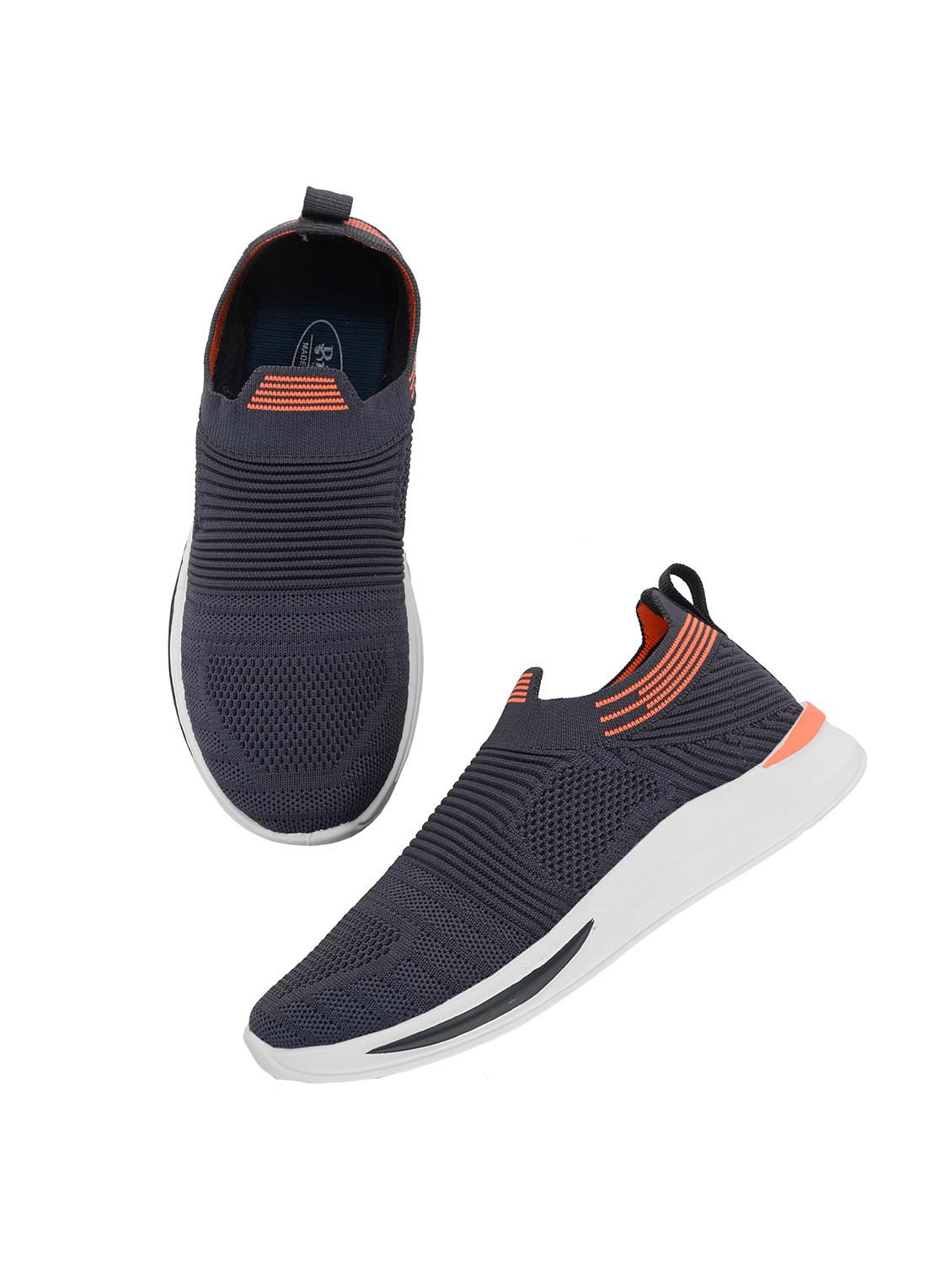 boys solid slip on sports shoe - 21925114 - Standard Image - 4