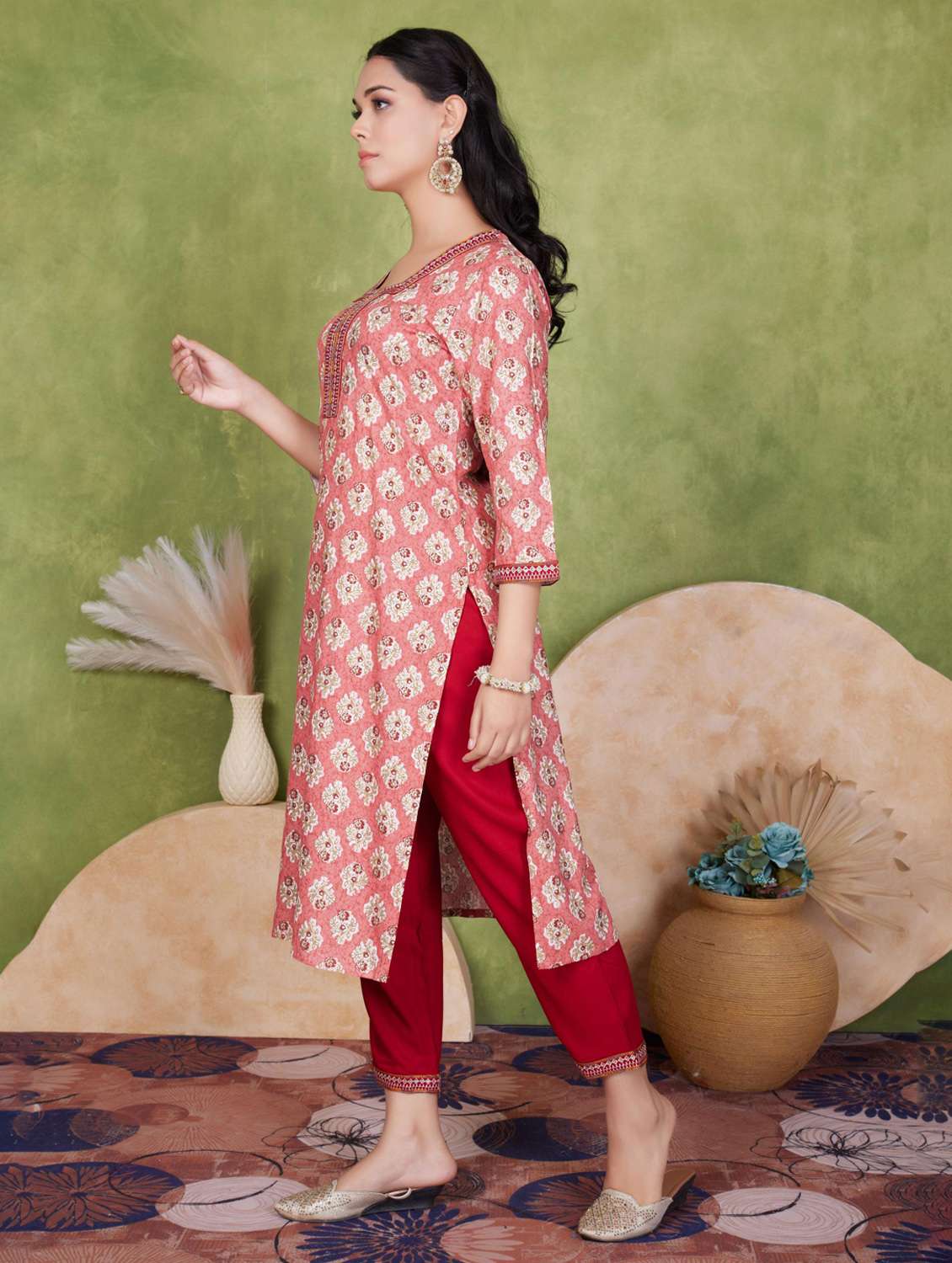 women three quarter sleeve kurta pant with dupatta set - 21925229 -  Standard Image - 1