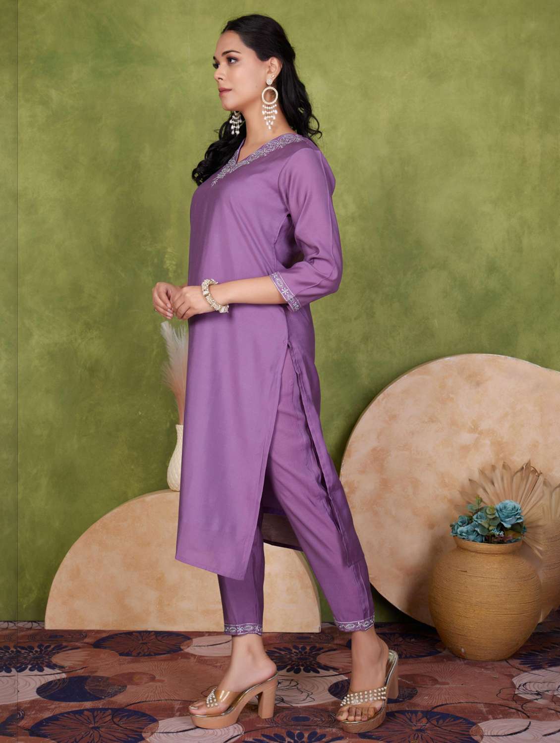 women three quarter sleeve kurta pant with dupatta set - 21925250 -  Standard Image - 1