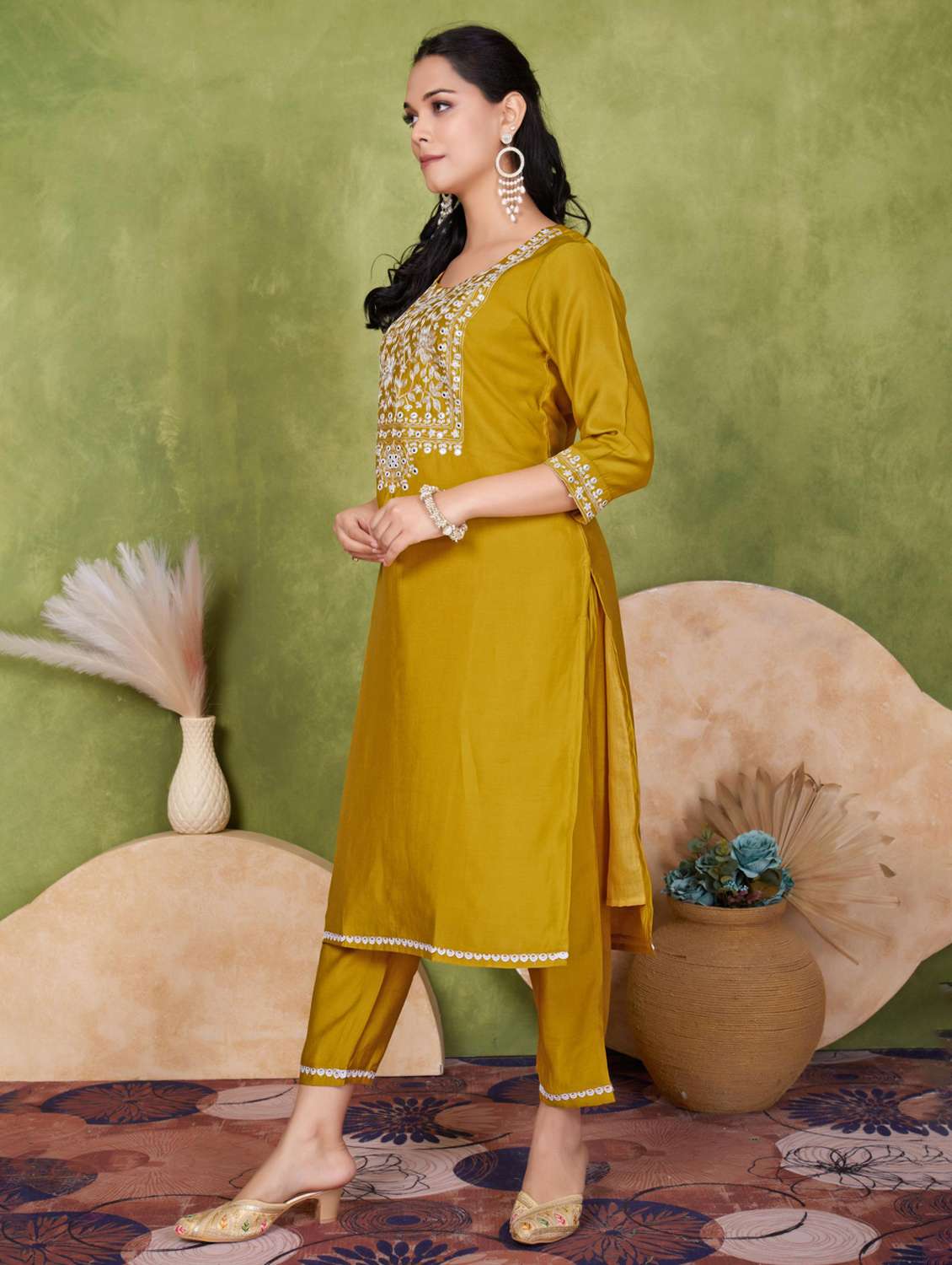 women three quarter sleeve kurta pant with dupatta set - 21925254 - Standard Image - 1