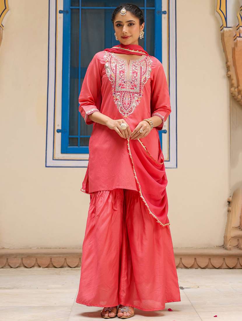 women three quarter sleeve kurta sharara with dupatta set