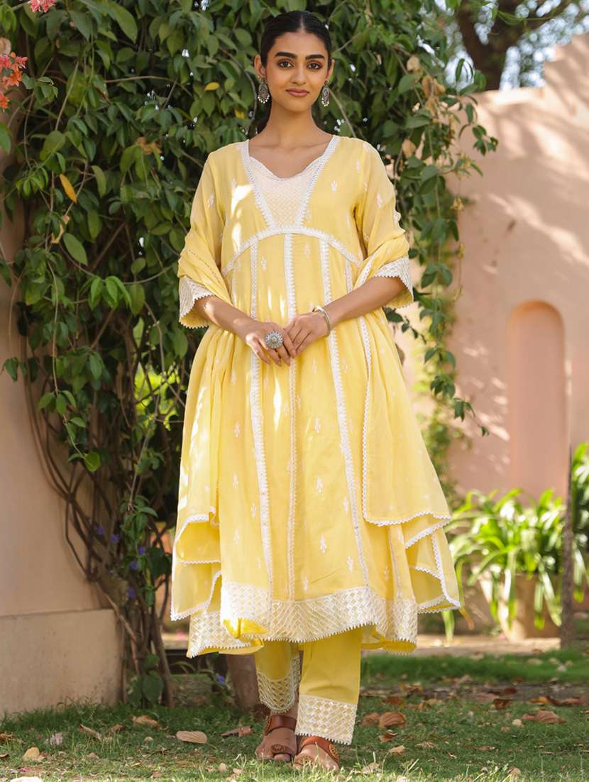 women three quarter sleeve anarkali kurta pant with dupatta set