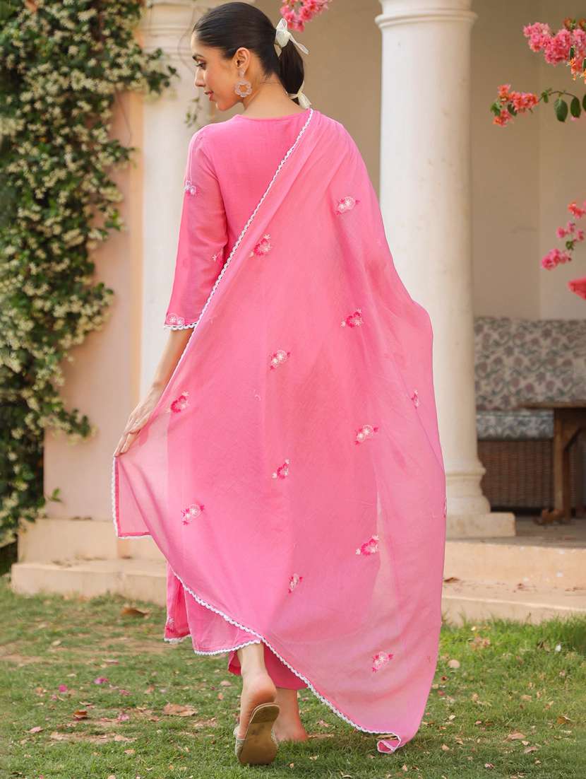 women three quarter sleeve anarkali kurta pant with dupatta set - 21925671 - Standard Image - 4