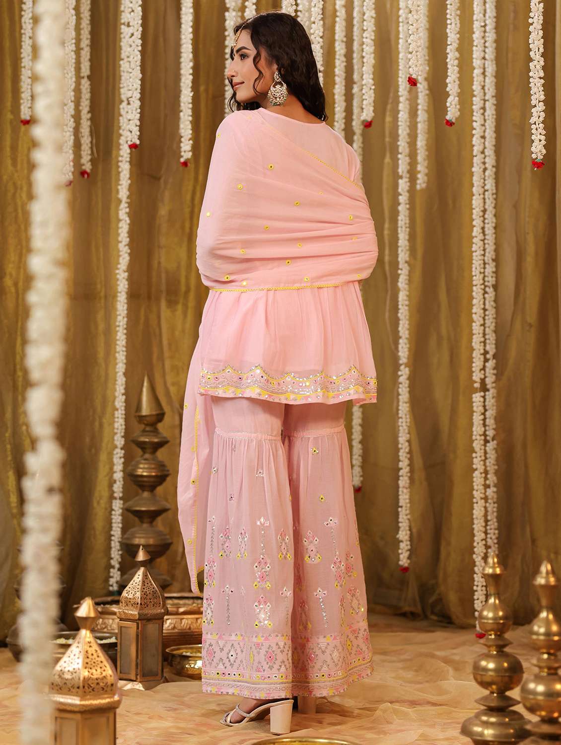 women three quarter sleeve kurta sharara with dupatta set - 21925677 - Standard Image - 4