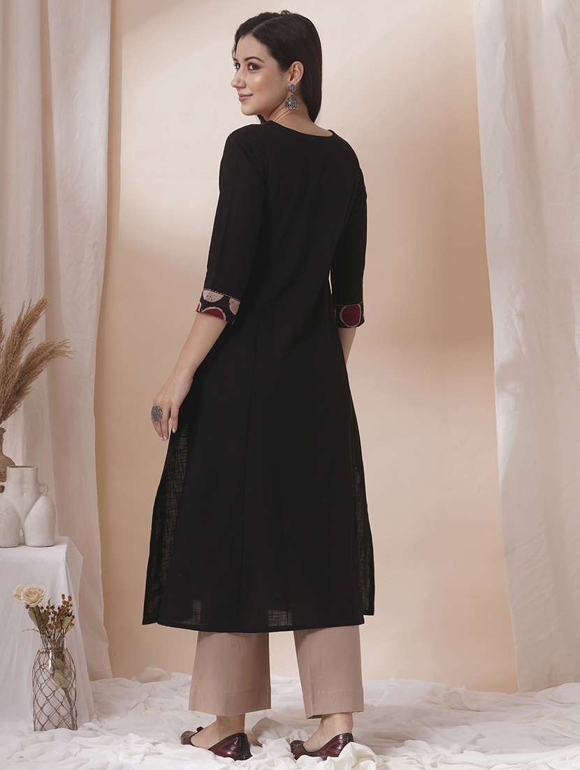Women Three Quarter Sleeve A-line Kurta - 21925758 -  Standard Image - 4