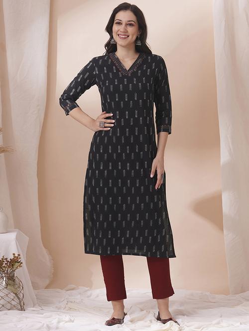 women three quarter sleeve straight kurta - 21925763 - Standard Image - 0
