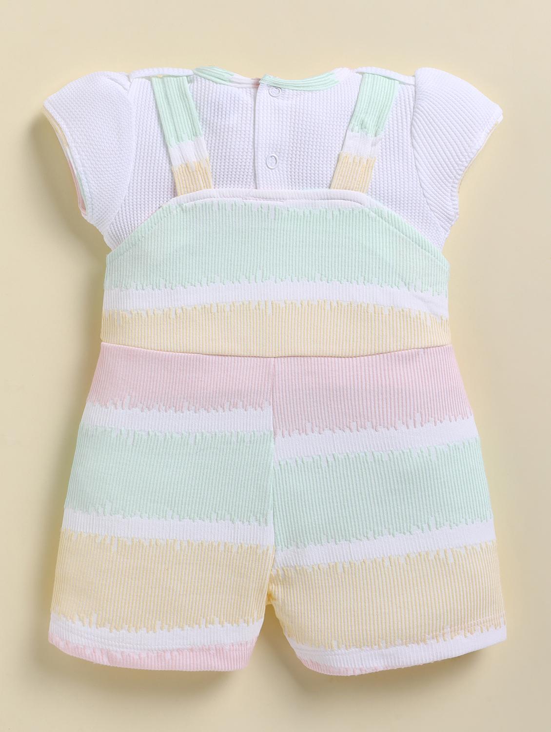 kids printed t-shirt with dungree set - 21925801 - Standard Image - 1