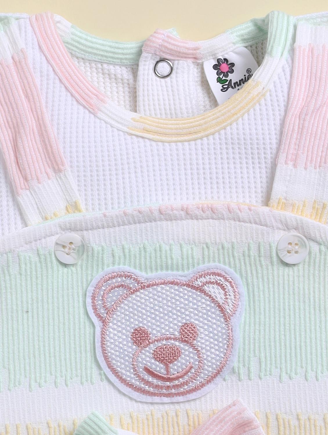 kids printed t-shirt with dungree set - 21925801 - Standard Image - 4