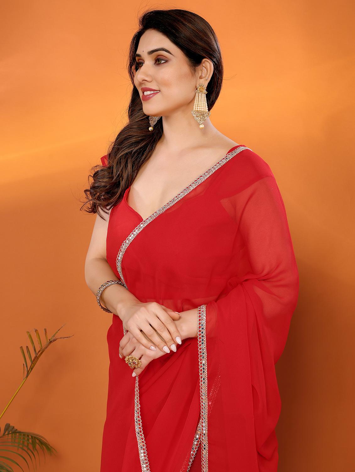 women red embellished saree with blouse - 21925869 - Standard Image - 4