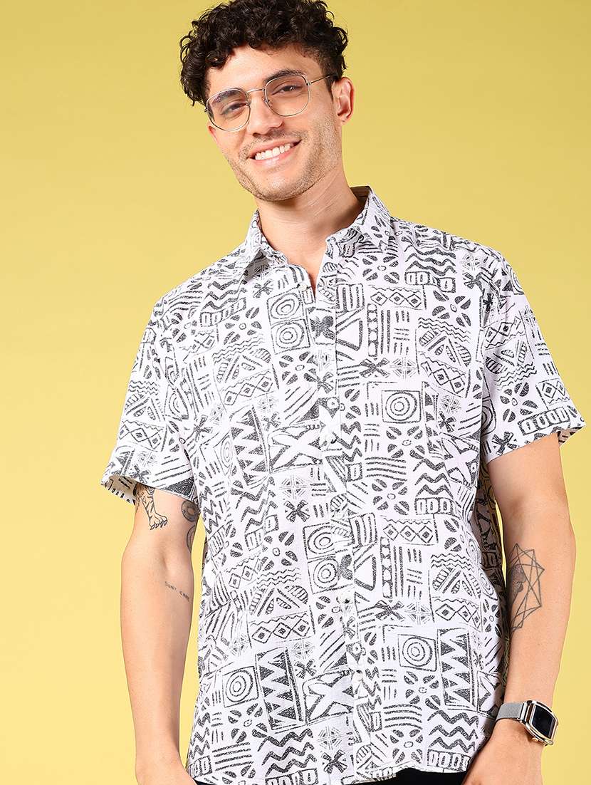 men printed short sleeve regular fit casual shirt